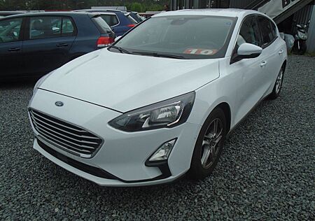 Ford Focus Lim. Cool & Connect