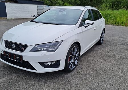 Seat Leon ST FR LINE NAVI BI XENON LED ALCANTARA DSG