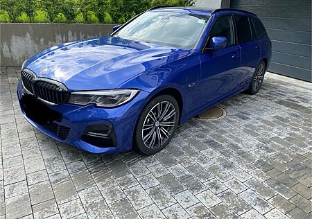 BMW 330e Touring M Sport Automatic Garantie >05/27