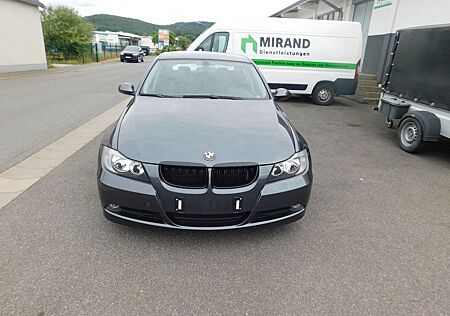 BMW 320i 320 Baureihe 3 Lim.