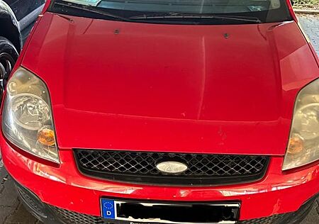 Ford Fiesta 1.3 44 kW -