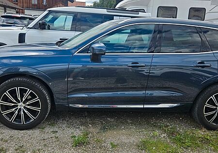 Volvo XC 60 Inscription 2WD,Pano,AHK,HuD,4ShZ