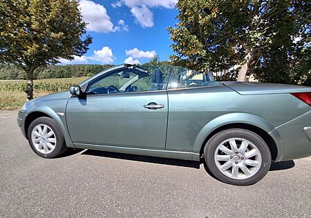 Renault Megane 2 Coupé-Cabriolet 1.6