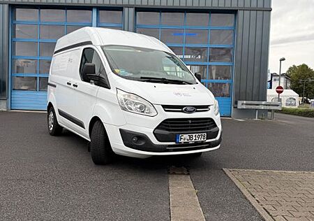 Ford Transit Custom hoch