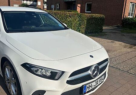 Mercedes-Benz A 180 d -