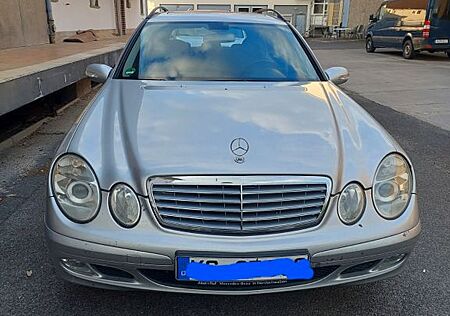 Mercedes-Benz E 220 CDI T CLASSIC Classic