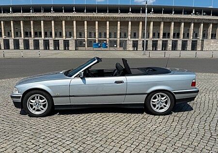 BMW 328i E36 Cabriolet
