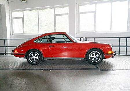 Porsche 911 Urmodell 911 E / MATCHING NR / VOLLSTÄNDIGE HISTORIE