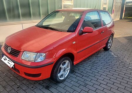 VW Polo Volkswagen an Bastler,TÜV bis 4/27,einige Neuteile,AHK