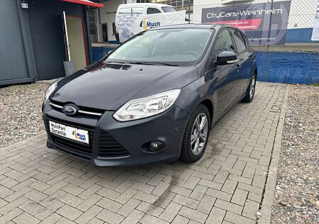 Ford Focus Lim. Champions Edition Navi/Klima/PDC