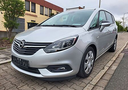 Opel Zafira Tourer . 2.0 CDTI. Edition. PDC. Mod-2019.