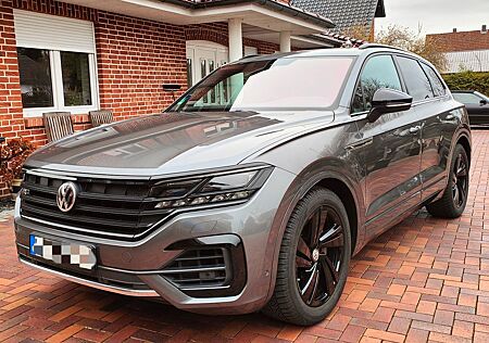 VW Touareg Volkswagen 3.0 V6 TDI 210kW 4MOTION Tiptronic -