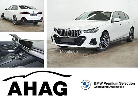 BMW i5 xDrive40 M Sportpaket Klimaaut. Memory vorn