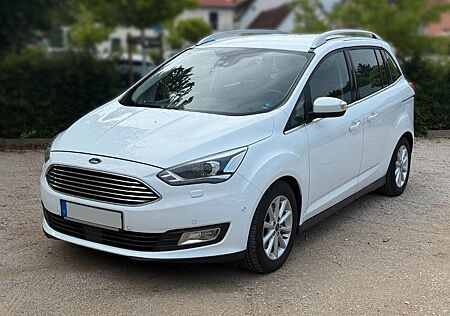 Ford Grand C-Max 1,5TDCi 88kW Titanium Titanium