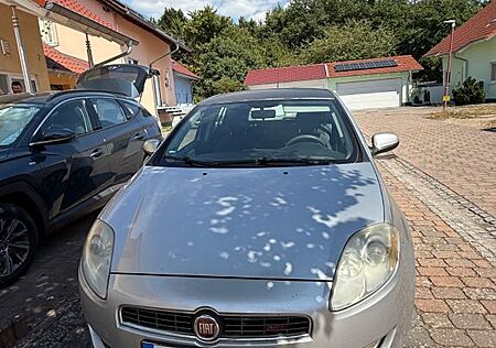 Fiat Bravo 1.4 T-JET 16V Dynamic 110kW Dynamic