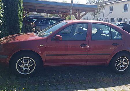 VW Bora Volkswagen 1.6 Comfortline Comfortline