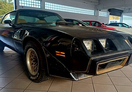 Pontiac Trans Am 6.6 - V8 - TARGA