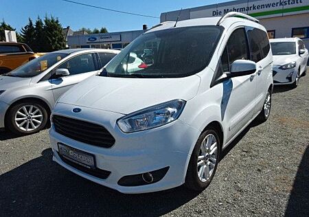 Ford Tourneo Courier Titanium *Winter+Sitz-Paket*