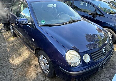 VW Polo Volkswagen IV Comfortline 1.2 47 KW Klima ZV Tü 6/26