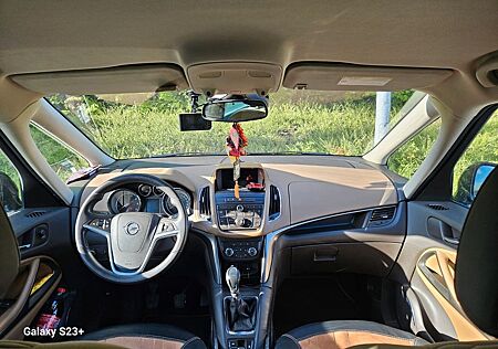 Opel Zafira Tourer 2.0 CDTI ecoFLEX Active 121kW ...