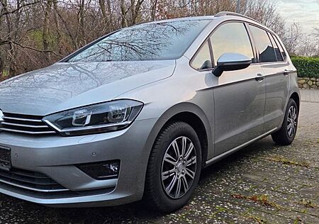 VW Golf Sportsvan Volkswagen 1.6 TDI Navi LED