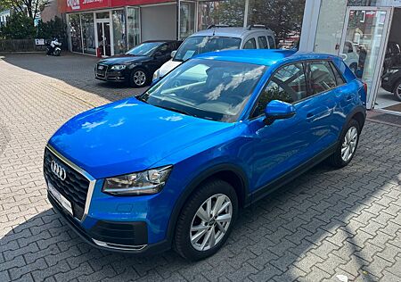 Audi Q2 quattro 2.0 TDI*DSG*Navi*8Xbereift*Bluetooth