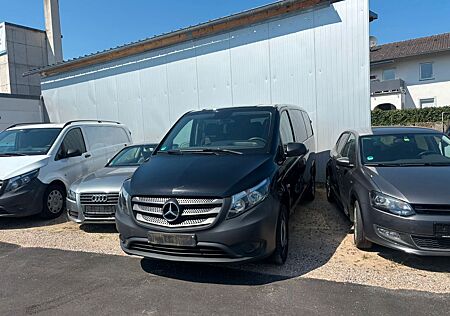 Mercedes-Benz Vito Tourer 4 Matic, Klima, 9 Sitzer, lang