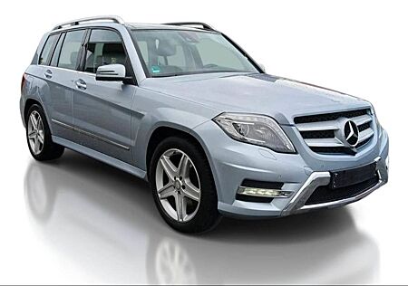 Mercedes-Benz GLK 220 4Matic/AMG-LINE/PANORAMA/