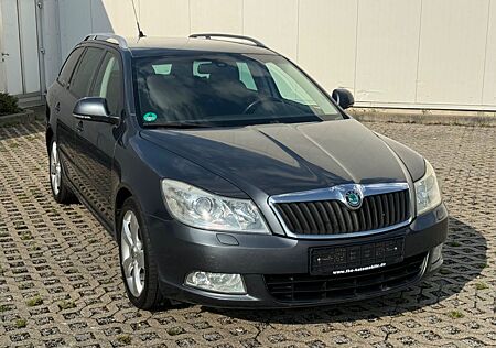 Skoda Octavia 2.0 TDI Elegance Xenon AHK