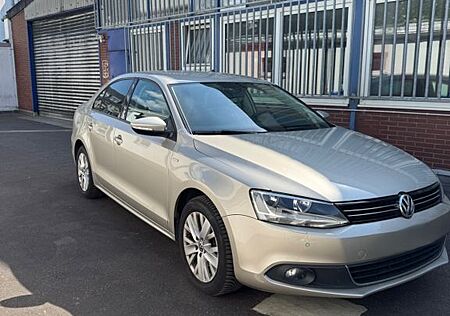 VW Jetta Volkswagen 1.4 TSI DSG LIFE LIFE