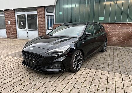 Ford Focus Turnier ST-Line