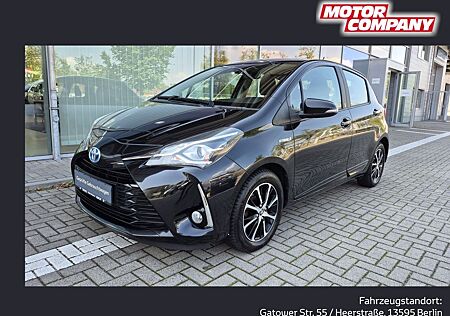Toyota Yaris 1.5l Hybrid-Benzin, Automatik Team Deutsch