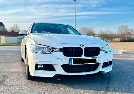 BMW 320d xDrive Touring Automatic -