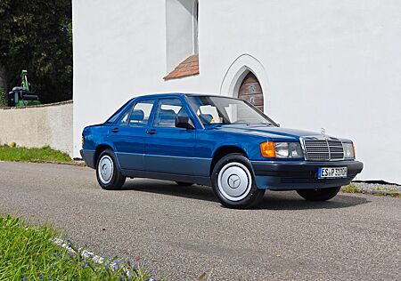 Mercedes-Benz 190 gebraucht kaufen Mercedes-Benz 190 D (W201), Surfblau, 234.000 km, 3. Hand