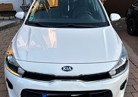 Kia Rio gebraucht kaufen Kia Rio 1.2 Edition 7 Edition 7