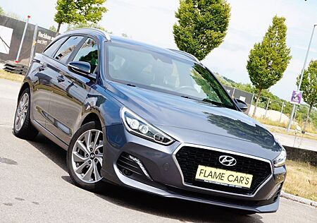 Hyundai i30 cw Passion +*NAVI*CARPLAY*SHZ*AKH