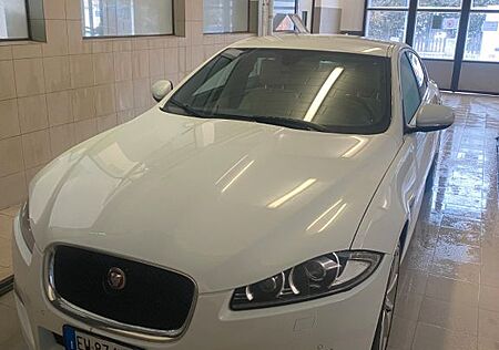 Jaguar XF 3.0 V6 Kompressor AWD