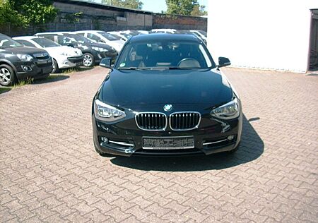 BMW 116i Sport Line 1.6, AC, PDC, Navi