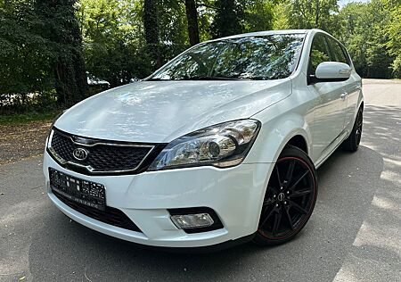 Kia Cee'd Ceed Super Optik 1.Hand orig 55tkm Leder Navi