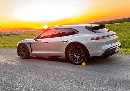Porsche Taycan 4S Cross Turismo|HUD|Massage|Approved|SB