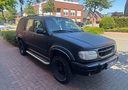 Ford Explorer 4.0 V6 - TÜV neu LPG Gas