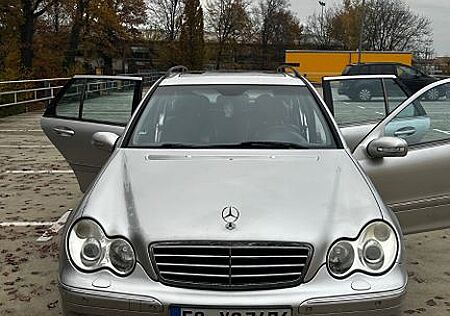 Mercedes-Benz C 230 KOMPRESSOR T AVANTGARDE Avantgarde