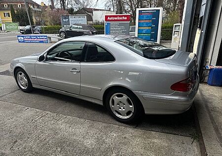 Mercedes-Benz CLK 200 ELEGANCE