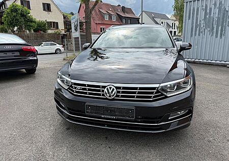 VW Passat Variant Volkswagen Highline 4Motion R Line