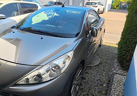 Peugeot 207 CC Roland Garros