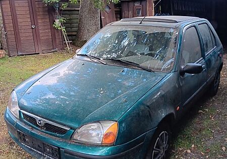 Mazda 121 1.3 Comfort Comfort fahrbereit