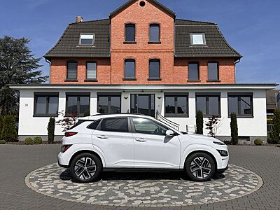Hyundai Kona Elektro Prime LED HUD NAV LEDER 4xSHZ 64KWh