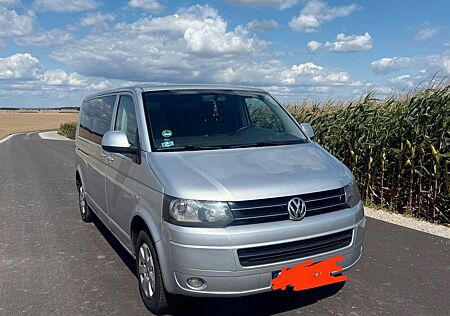 VW T5 Transporter Volkswagen 9 Sitzer Facelift
