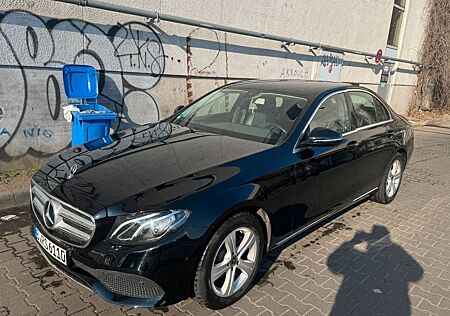 Mercedes-Benz E 200 d Autom. -