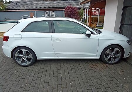 Audi A3 1.8 TFSI S tronic Ambition Ambition